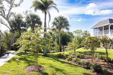 601 Periwinkle Way unit D5, Sanibel, FL 33957 - photo 3