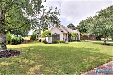 2772 Deford Mill Rd SE, Owens Cross Roads, AL 35763 - photo 4