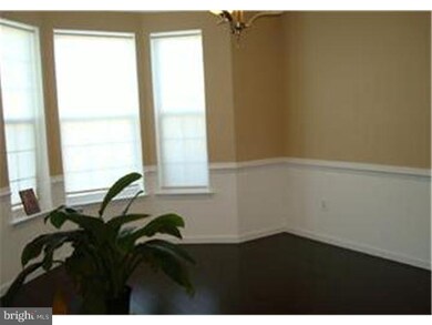 2301 Sienna Dr, Norristown, PA 19401 - photo 4