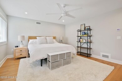 75 Cos Cob Ave unit 9, Cos Cob, CT 06807 - photo 6