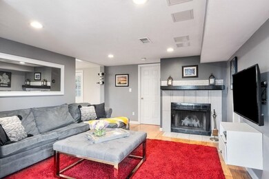 334 Medford St unit 1, Charlestown, MA 02129 - photo 4