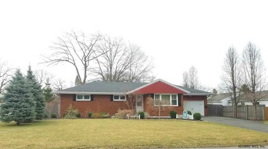 25 Marie Pkwy, Albany, NY 12211 - photo 3