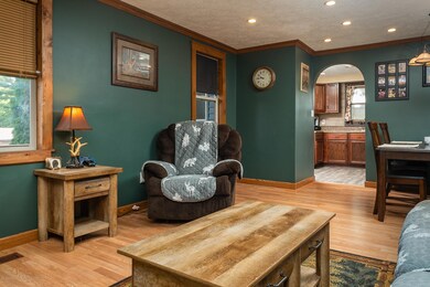 1324 n Walnut St Lansing MI11
