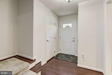 4384 Daisy Reid Ave, Woodbridge, VA 22192 - photo 4