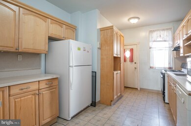 5247 Locust St, Philadelphia, PA 19139 - photo 7