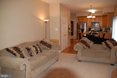 6203 Straughn Ct, Laurel, MD 20707 - photo 7