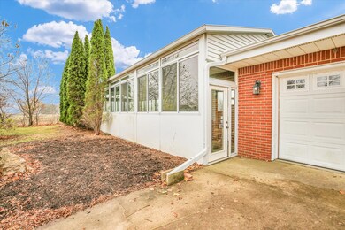 1753 County Road 1550 N, Urbana, IL 61802 - photo 4