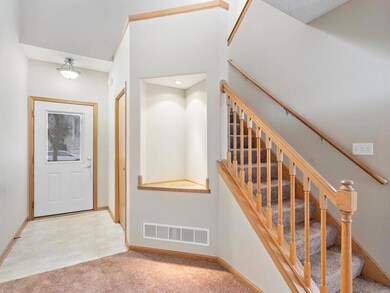 181 Larpenteur Ave E Unit B Maplewood MN 55117 USA