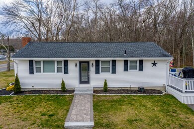 3 Beryl Ave, North Dartmouth, MA 02747 - photo 2