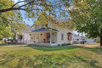 2633 N Stevens St, Spokane, WA 99205 - photo 2