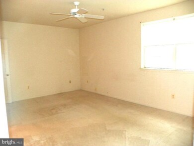 2504 Revere Ct, Crofton, MD 21114 - photo 2