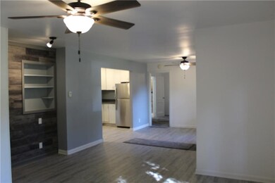 4507 E 19th St, Indianapolis, IN 46218 - photo 7