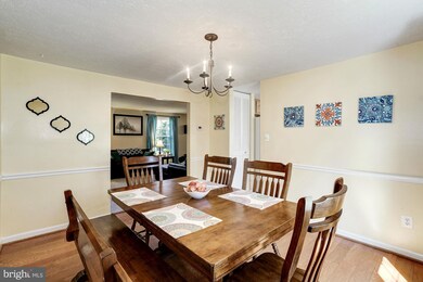 4305 Candlestick Ct, Dumfries, VA 22025 - photo 7
