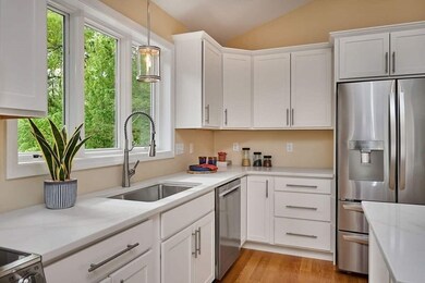 41 Westview Terrace unit A, Easthampton, MA 01027 - photo 2