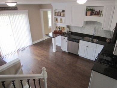 17807 Cypress Ave, Country Club Hills, IL 60478 - photo 5