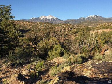 27 W Kane Canyon unit 20, Moab, UT 84532 - photo 2
