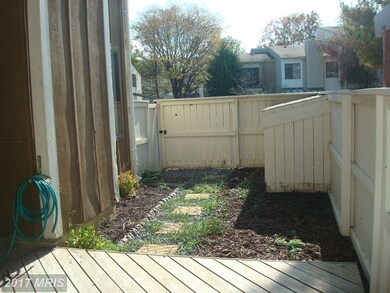 9300 Grazing Terrace, Montgomery Village, MD 20886 - photo 2
