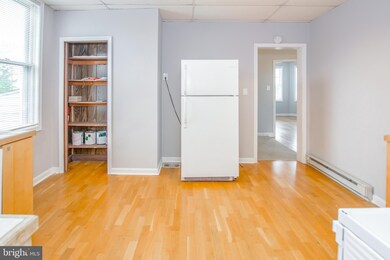 724 S Camp Meade Rd unit 2, Linthicum Heights, MD 21090 - photo 4