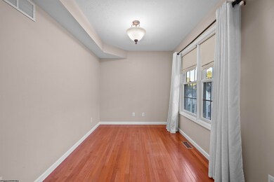 305 Anini Dr, Morgantown, WV 26508 - photo 6