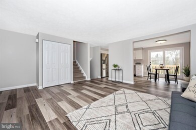 9409 Farmingdale Ave, Walkersville, MD 21793 - photo 4