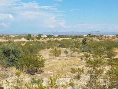21805 W Gibson Way unit 4, Wickenburg, AZ 85390 - photo 2