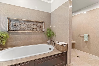 10030 Airfield Ln, Richmond, MO 64085 - photo 7