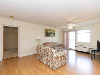 Captain Cove's Condominiums unit 404, Quincy, MA 02169 - photo 6