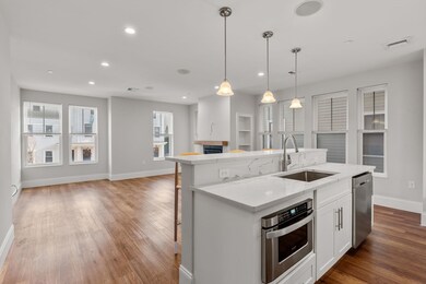 47 L St unit 1, Boston, MA 02127 - photo 2