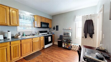 34 Webb St, Pawtucket, RI 02860 - photo 7