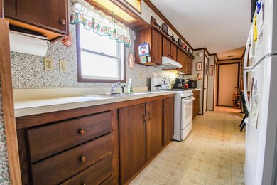 160 Halls Brook Rd, Rumney, NH 03266 - photo 4