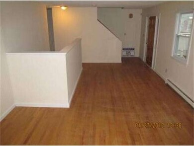 117 Chelmsford St, Lowell, MA 01851 - photo 5