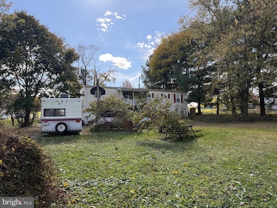 4040 Brownton Rd, Felton, PA 17322 - photo 6