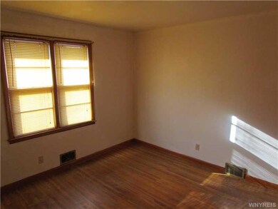 321 Witmer Rd, North Tonawanda, NY 14120 - photo 4