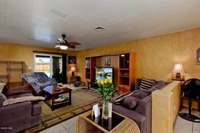 3031 Jamaica Blvd S.-7