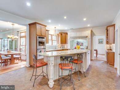 70 Gina Ct, Sykesville, MD 21784 - photo 6