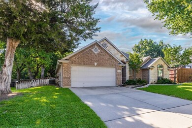 308 Frazier Dr, Hurst, TX 76053 - photo 2