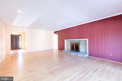 602 Hampton Ln, Towson, MD 21286 - photo 6