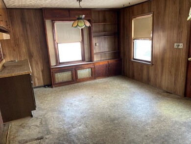 82 Manchonis Rd, Wilbraham, MA 01095 - photo 2