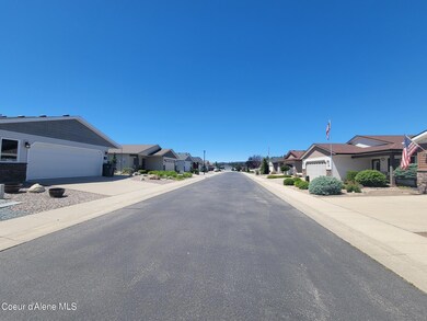 8646 W Sawtooth St, Rathdrum, ID 83858 - photo 3