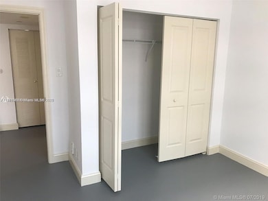 Flagler First Condo unit 803, Miami, FL 33131 - photo 6