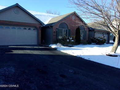 21 Sylvan Ct, Milton, PA 17847 - photo 4