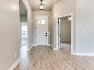 1312 Monterey Dr, Norman, OK 73072 - photo 4