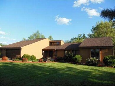 125 Jeffrey Ln, West Springfield, MA 01089 - photo 2