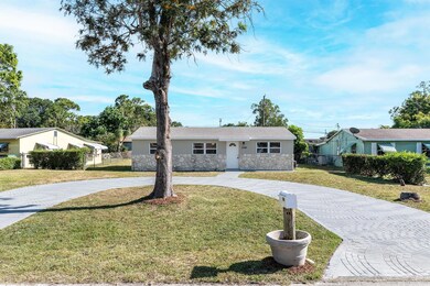 4386 Walnut St, West Palm Beach, FL 33406 - photo 2