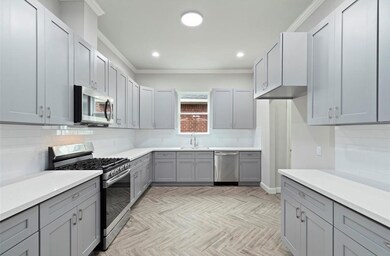 7687 Ameswood Rd, Houston, TX 77095 - photo 4