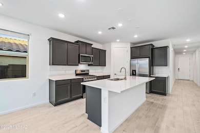 14-web-or-mls-12745 E Tortoise Point Dr