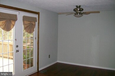 2520 Log Mill Ct unit 4, Crofton, MD 21114 - photo 7