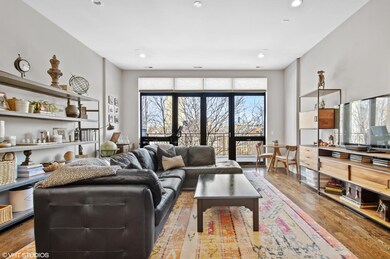 1106 N Marshfield Ave unit 3, Chicago, IL 60622 - photo 5