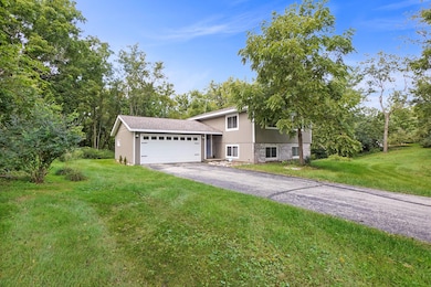 2966 Deerpath Rd, Lake Geneva, WI 53147 - photo 3