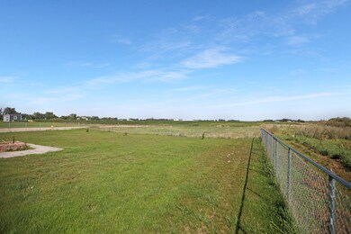 5208 Kingfisher Ave SE, Aberdeen, SD 57401 - photo 4